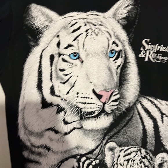 Vintage Siegfried & Roy The Mirage Las Vegas Oversized Short Sleeve T-Shirt - Picture 3 of 7